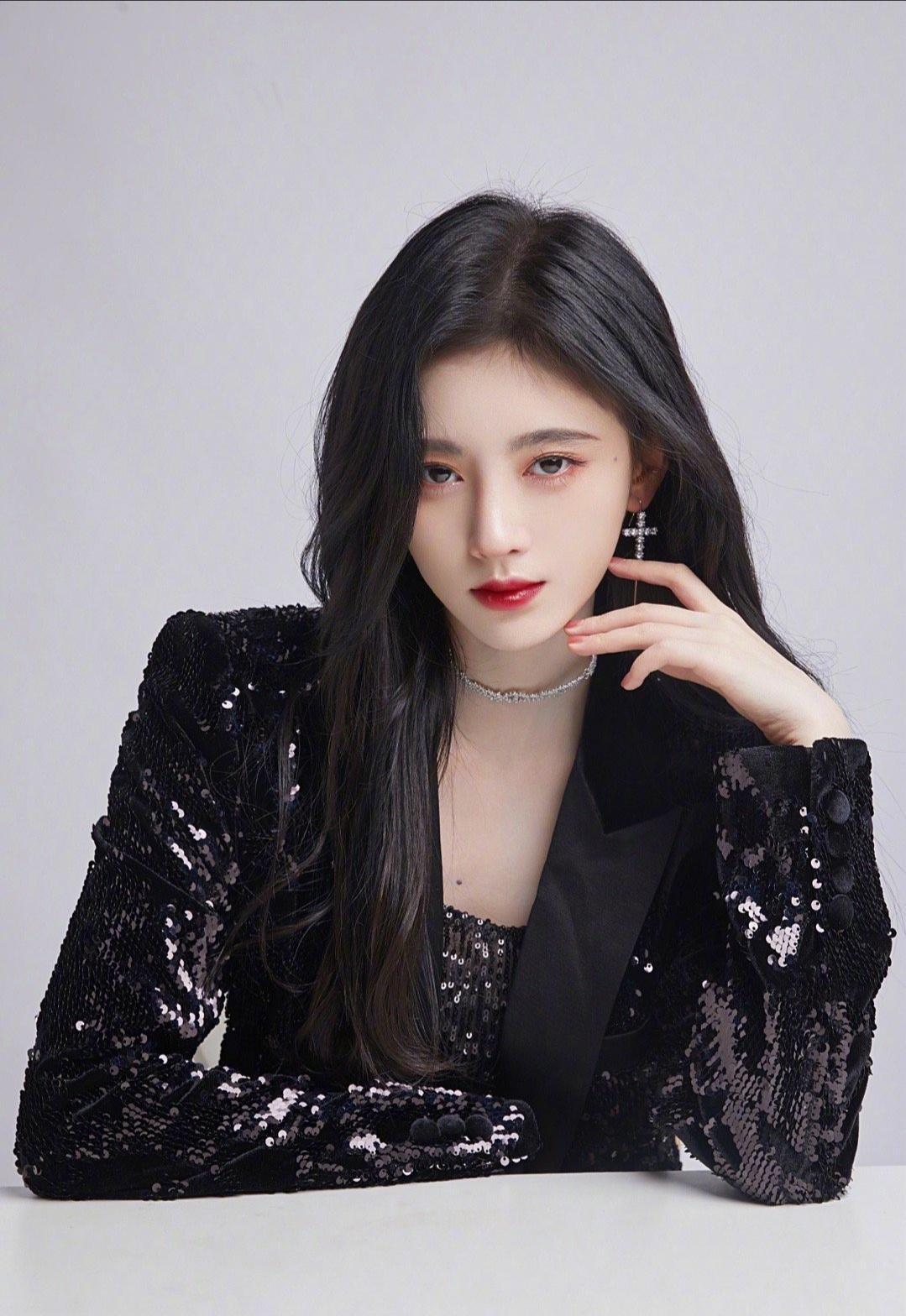 不为人知的明星黑料,_经历过全网黑的明星_杨幂经历全网黑