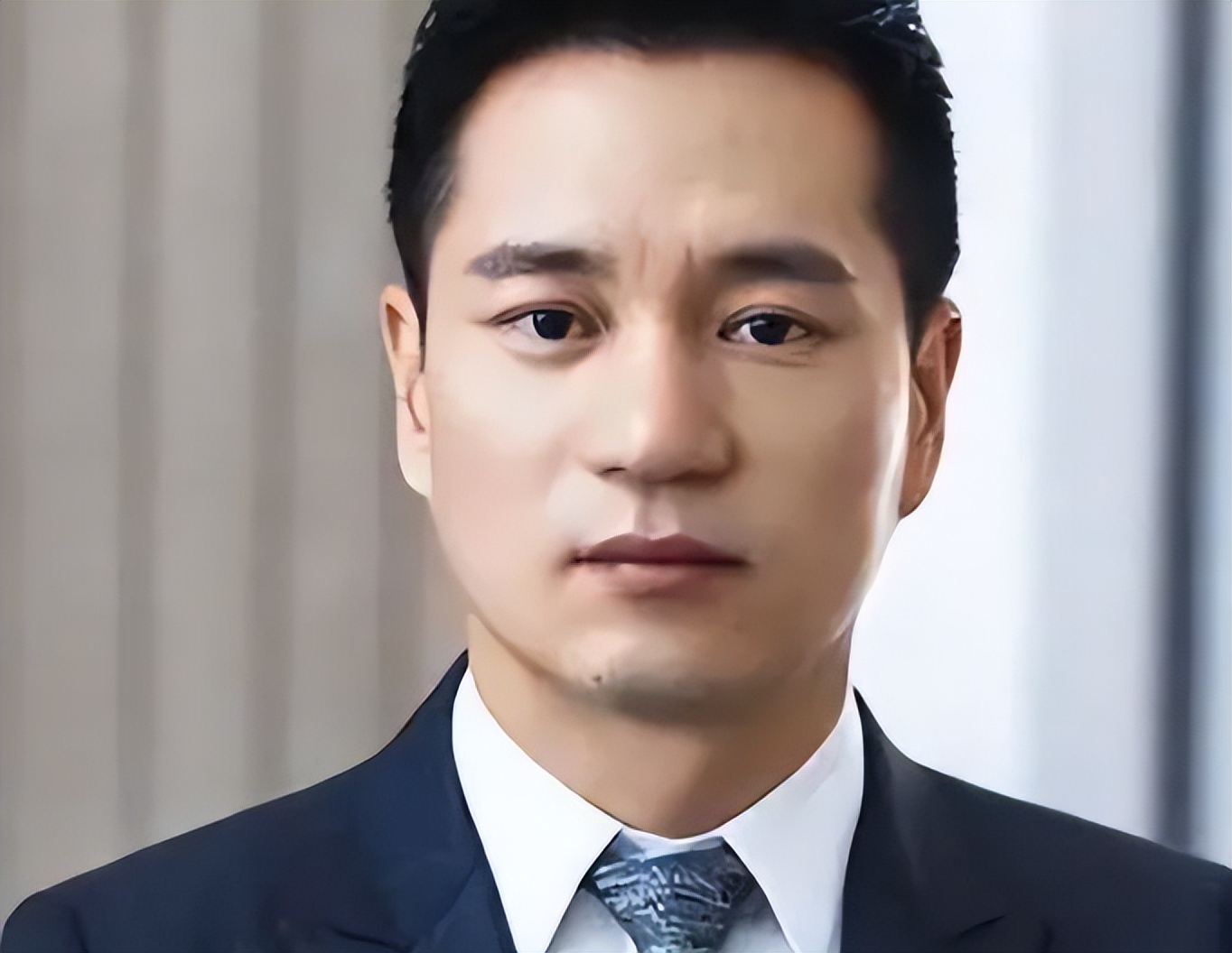 安以轩进娱乐圈时间_安以轩老公负债300亿_安以轩婚姻变化